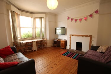 5 bed house, Warton Terrace, Heaton, Newcastle, NE65LR - Image 3